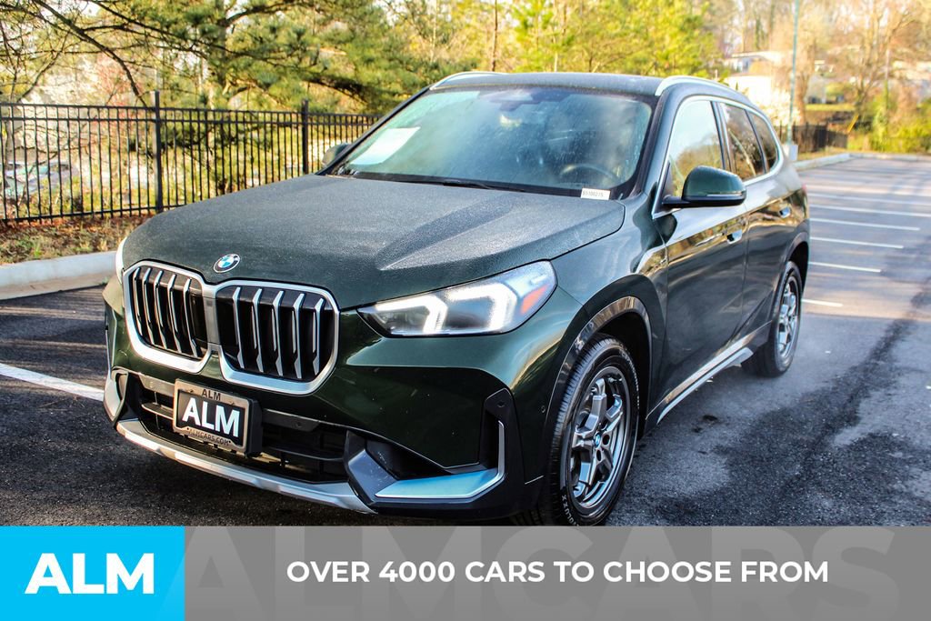 Used 2025 BMW X1 xDrive28i AWD/4WD image 3