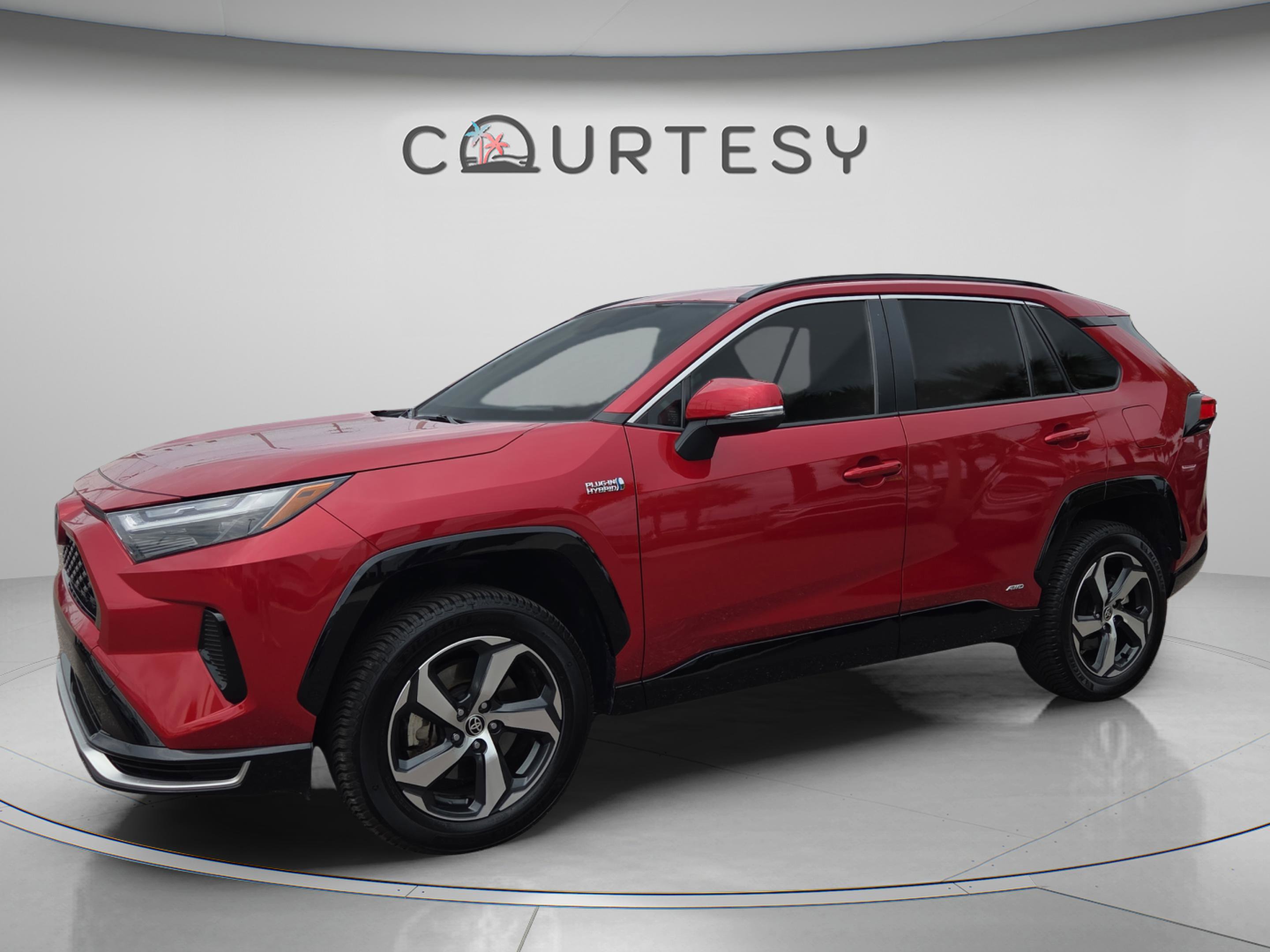 Certified 2022 Toyota RAV4 SE w/ Weather & Moonroof Package