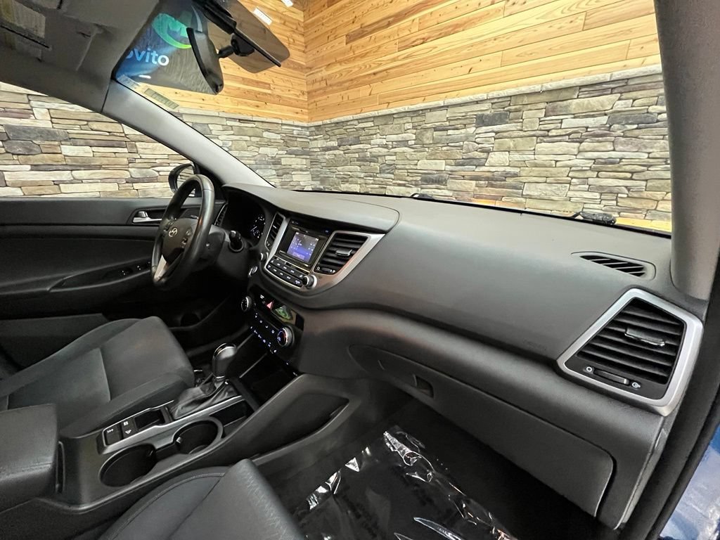 Used 2017 Hyundai Tucson Sport w/ Cargo Package AWD/4WD image 29