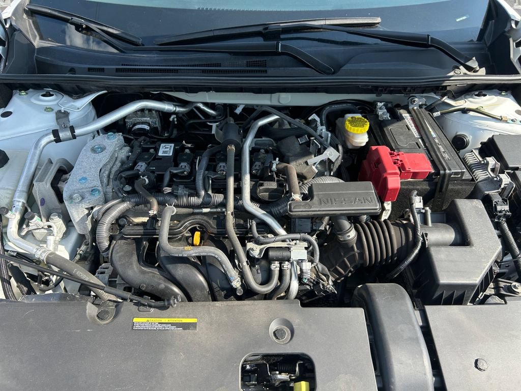 Used 2024 Nissan Sentra SV FWD image 17