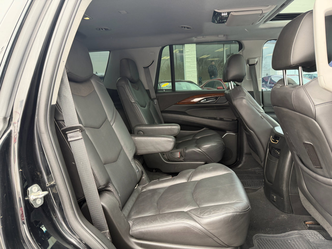 Used 2018 Cadillac Escalade Premium Luxury image 23