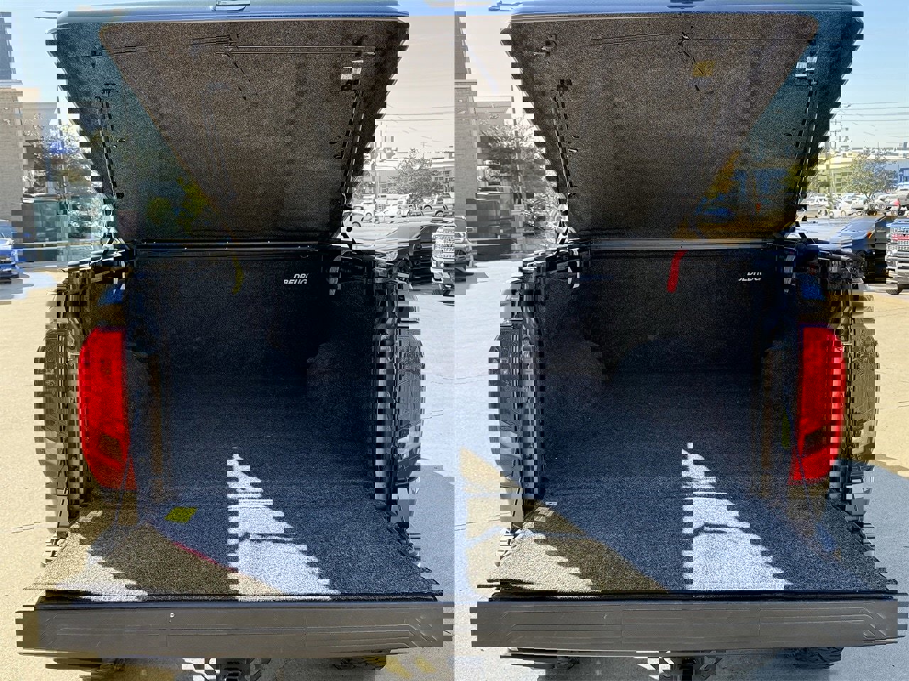 Used 2015 Toyota Tundra SR5 image 28