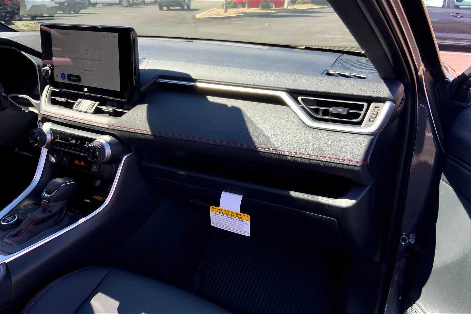 Certified 2025 Toyota RAV4 XSE image 18