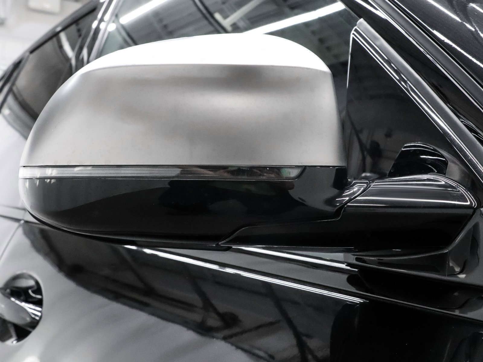 Used 2022 BMW X5 M50i w/ Executive Package image 53