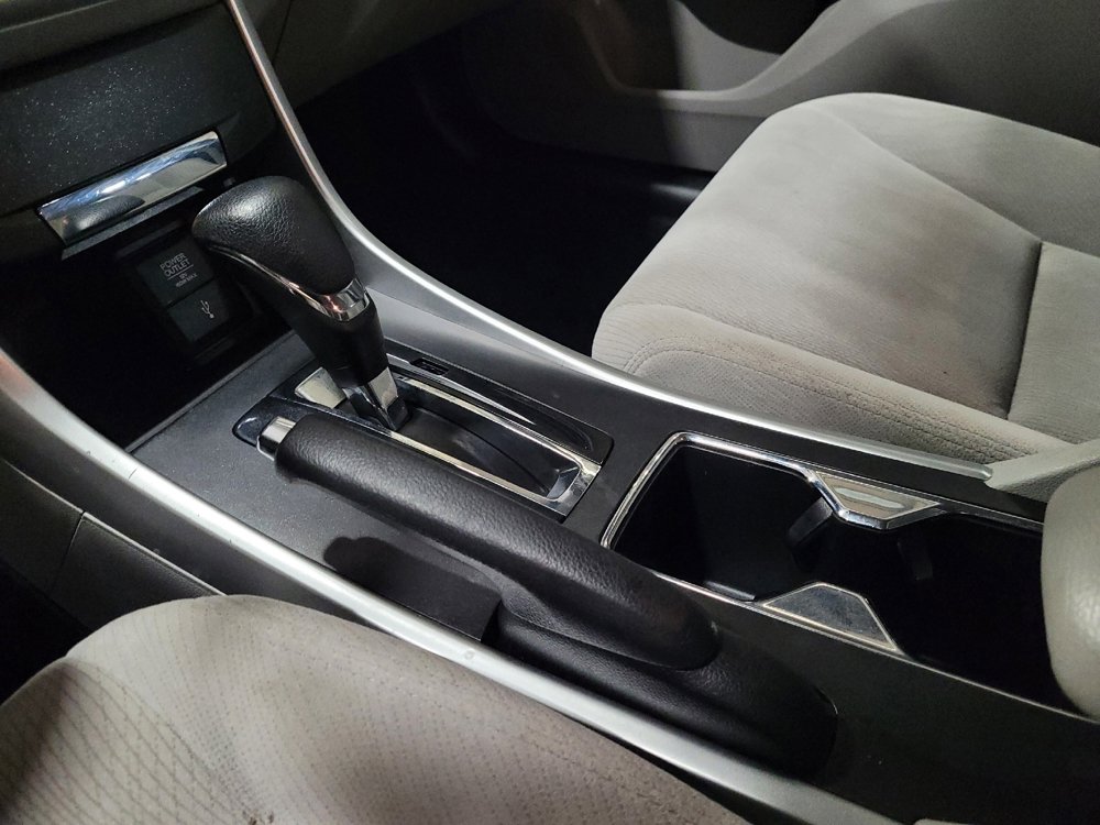Used 2015 Honda Accord EX image 26