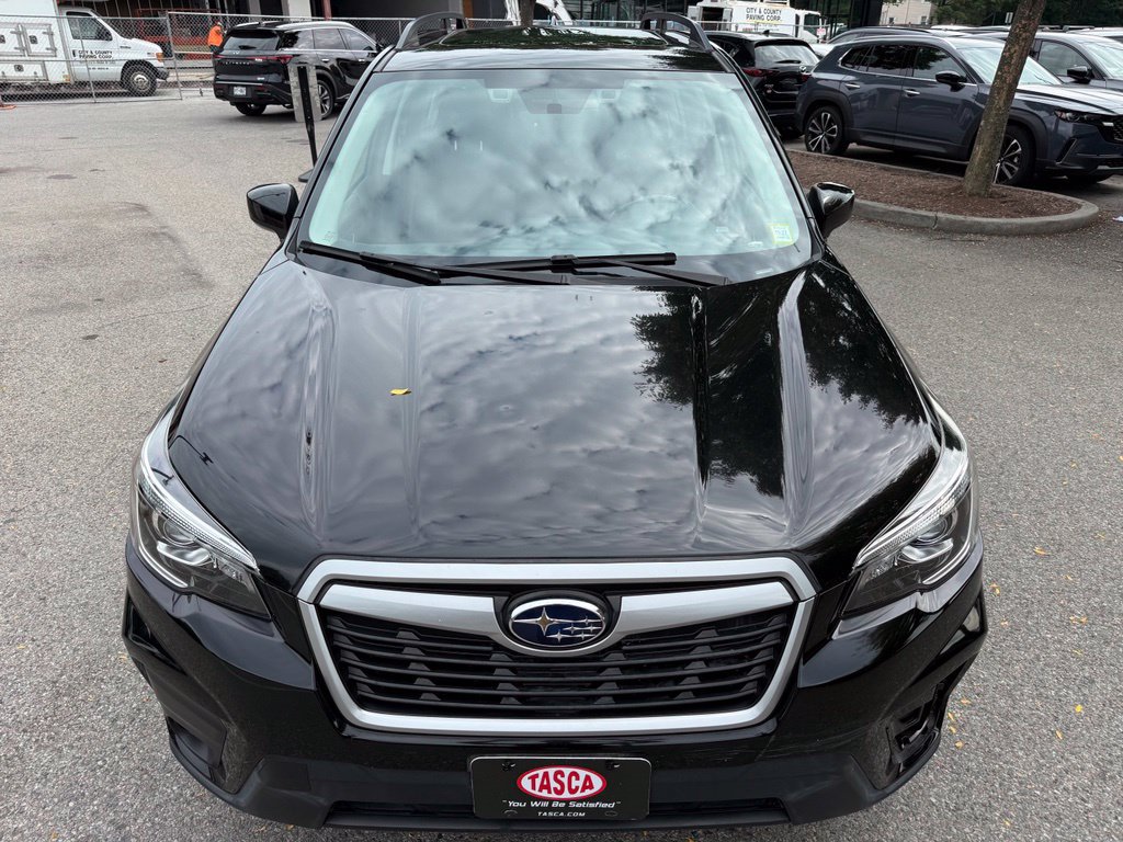 Used 2019 Subaru Forester Premium AWD/4WD image 2