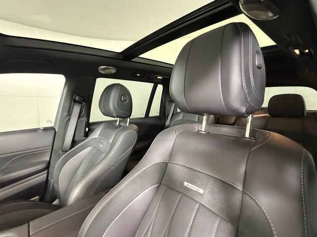 Used 2025 Mercedes-Benz GLS 63 AMG 4MATIC image 17