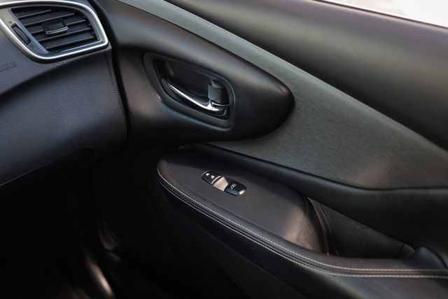 Used 2019 Nissan Murano S FWD image 31