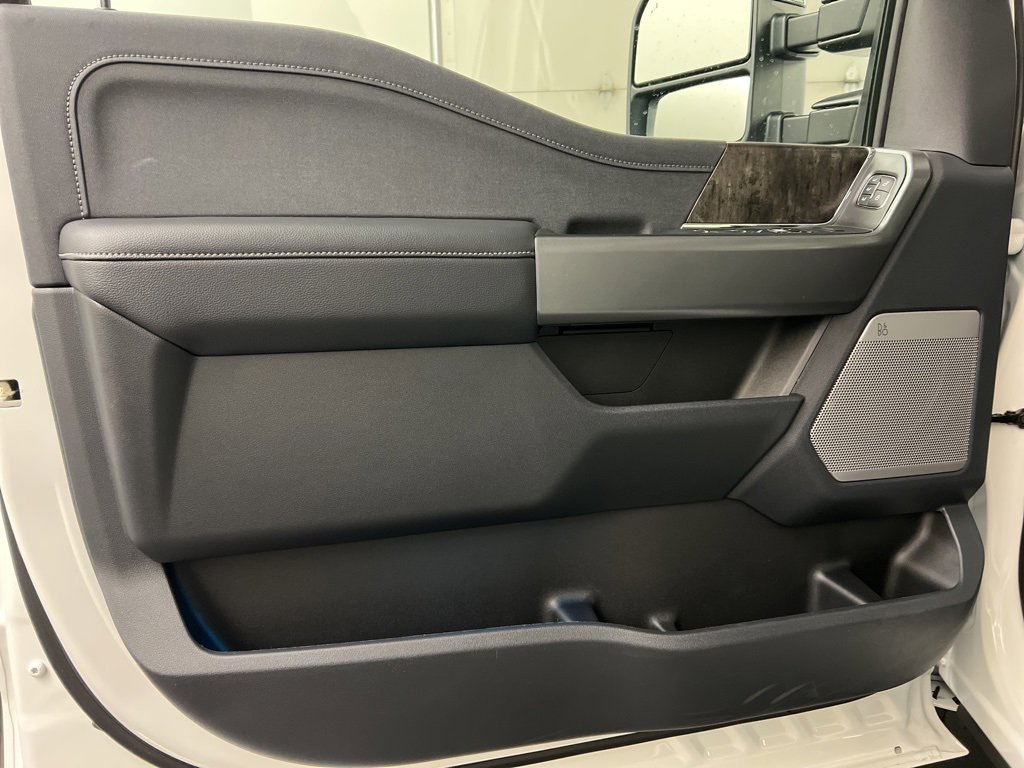 New 2026 Ford F250 Lariat image 32