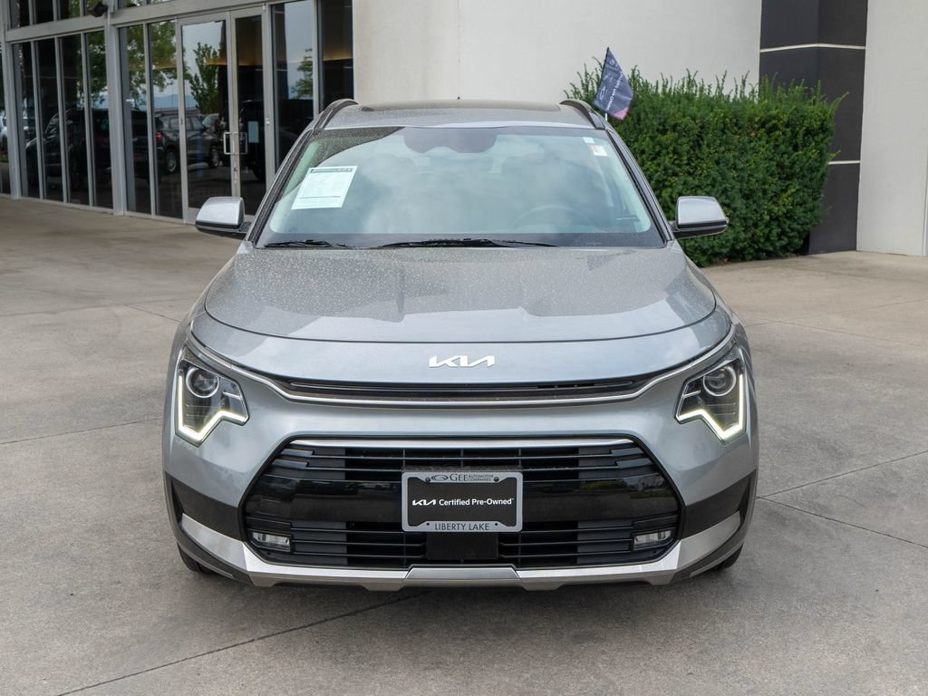 Certified 2024 Kia Niro EX Touring FWD image 2