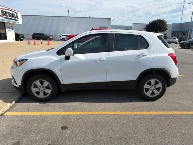 Used 2021 Chevrolet Trax LS AWD/4WD image 7