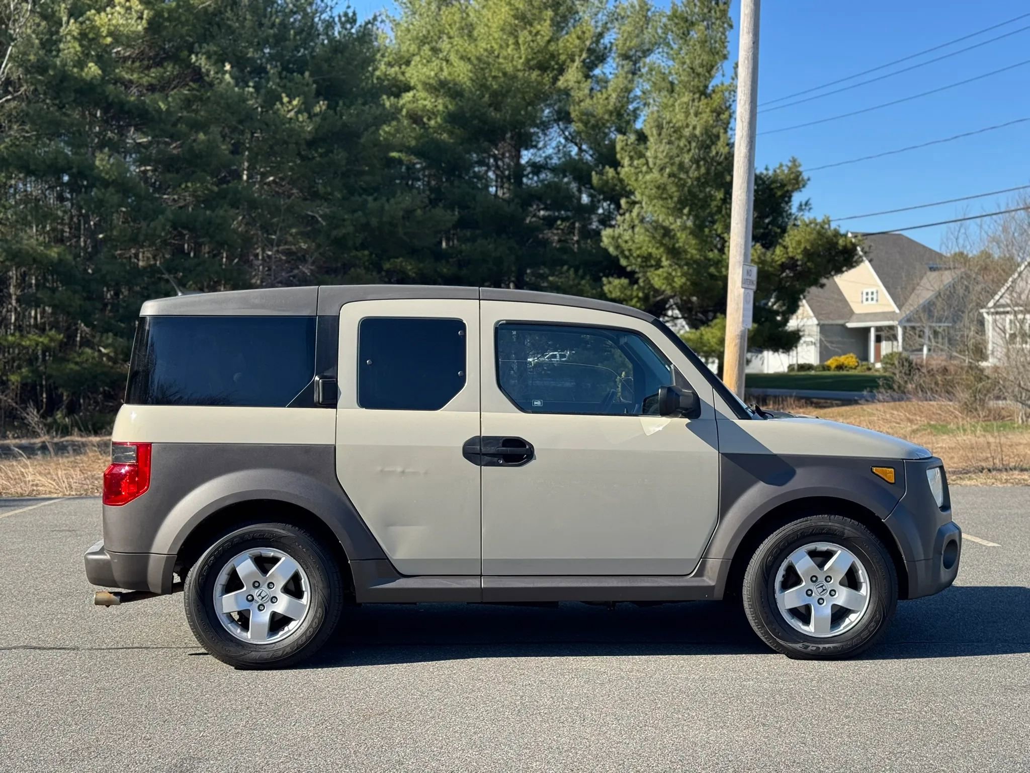 Used 2005 Honda Element EX image 5