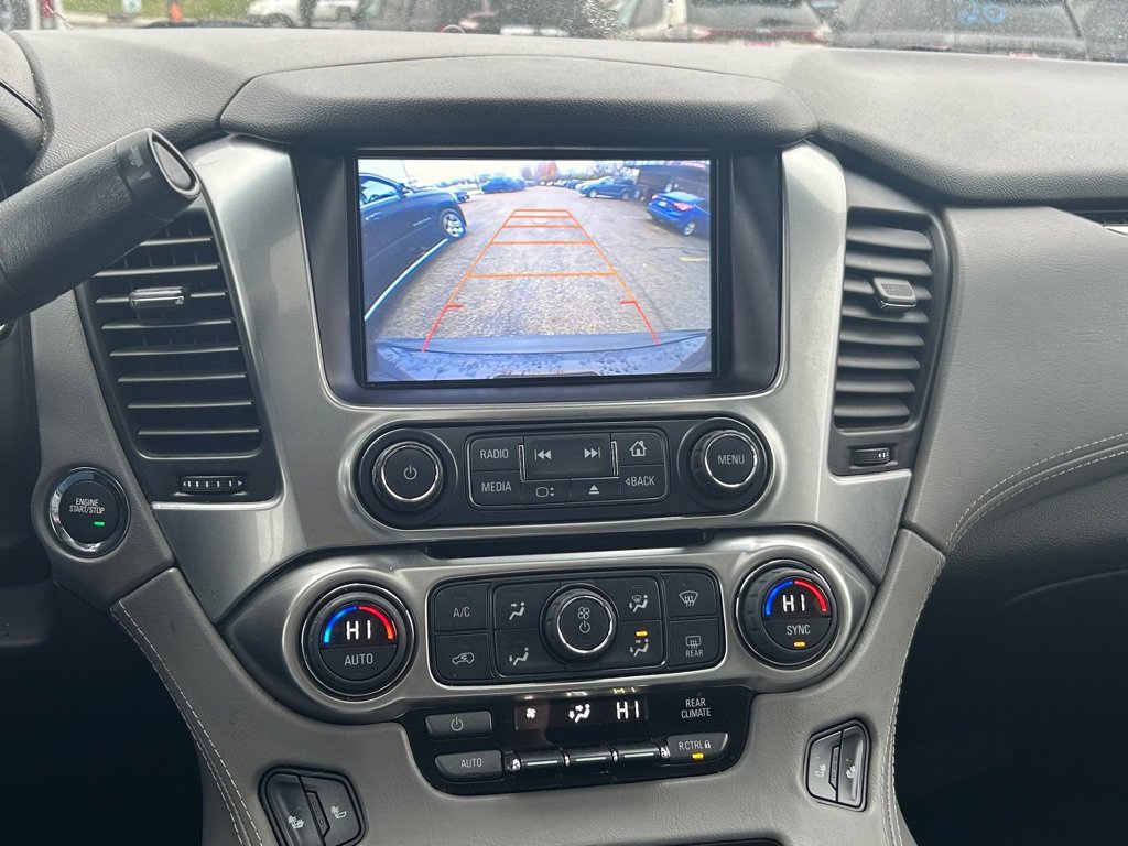 Used 2016 Chevrolet Suburban LT w/ Luxury Package image 11