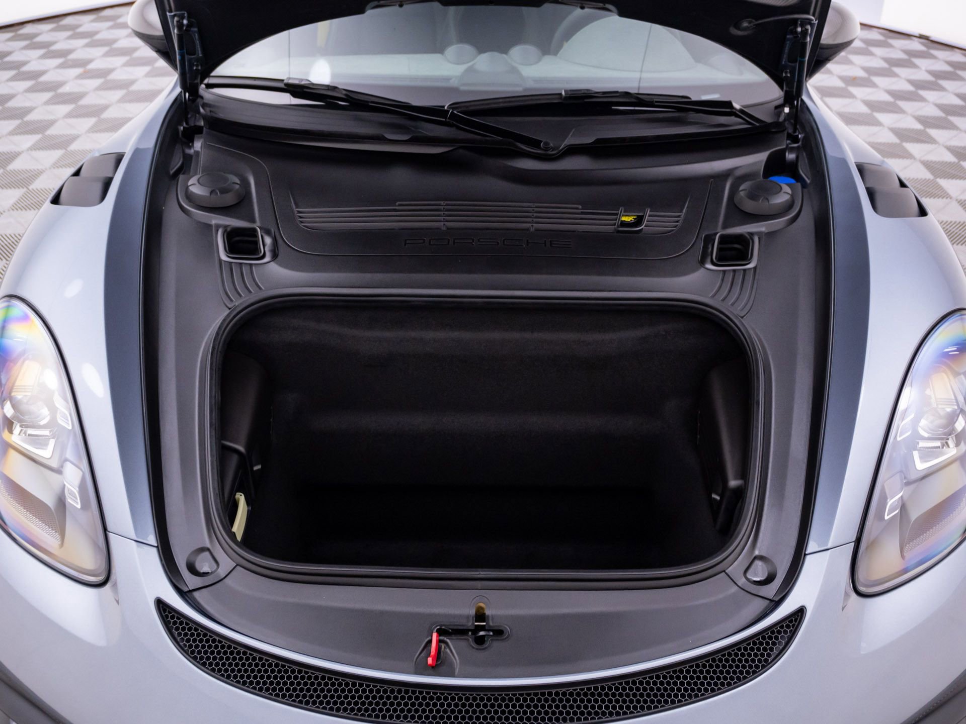 Certified 2025 Porsche 718 Boxster Spyder RS RWD image 37