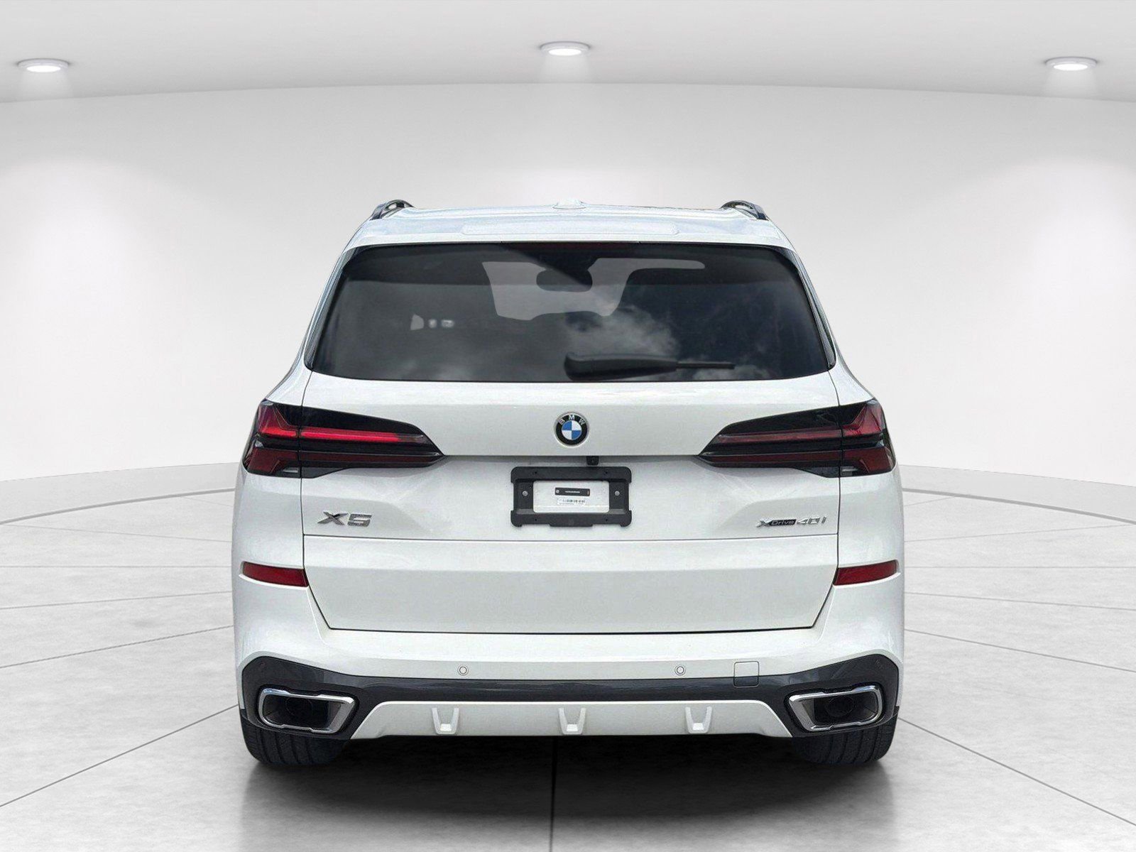 Certified 2025 BMW X5 xDrive40i AWD/4WD image 5