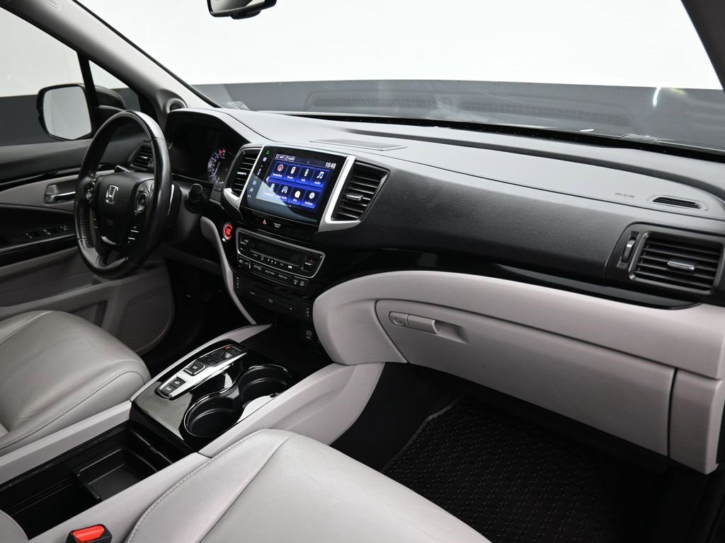 Used 2016 Honda Pilot Touring image 60