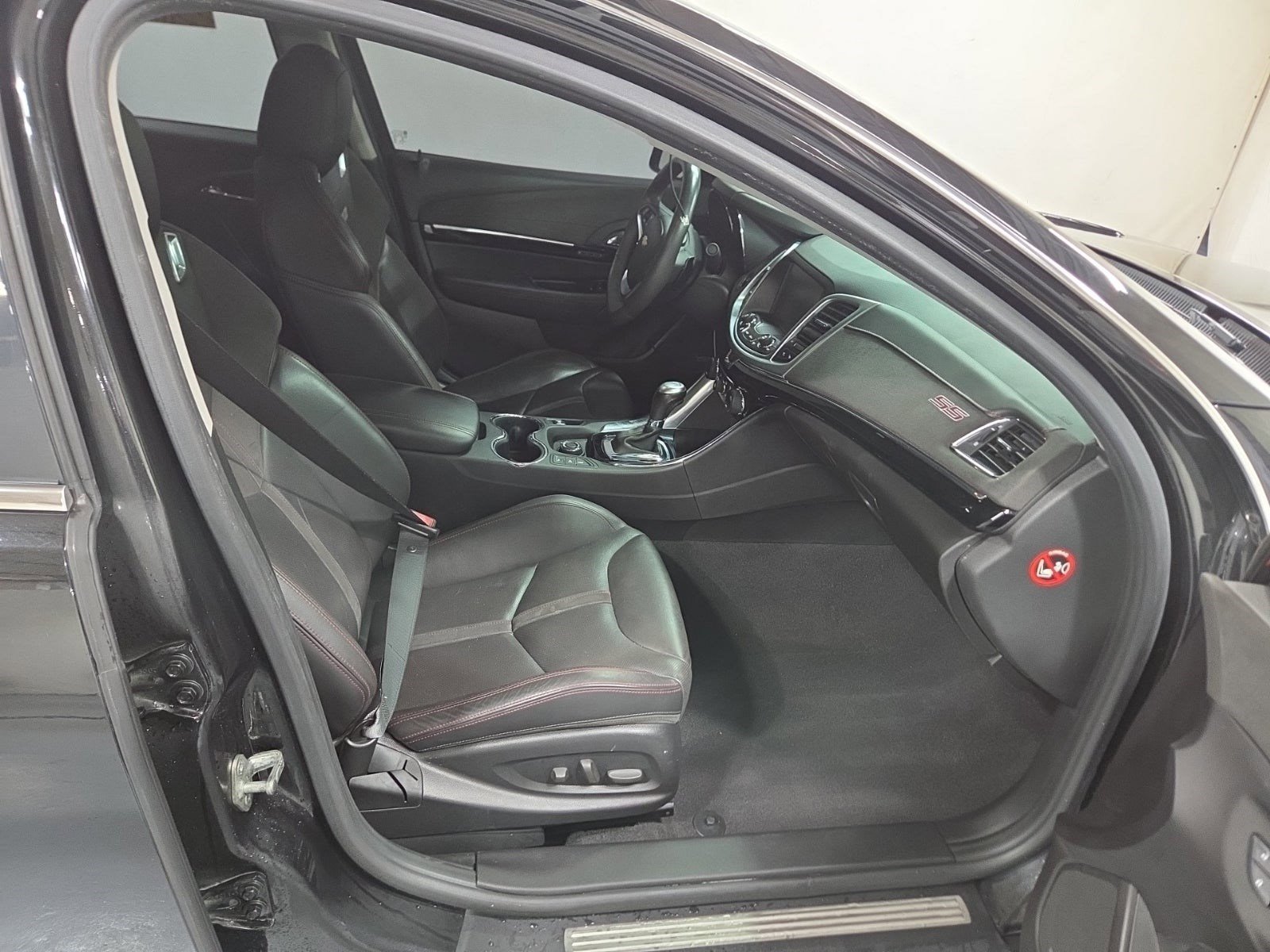 Used 2017 Chevrolet SS Base image 11