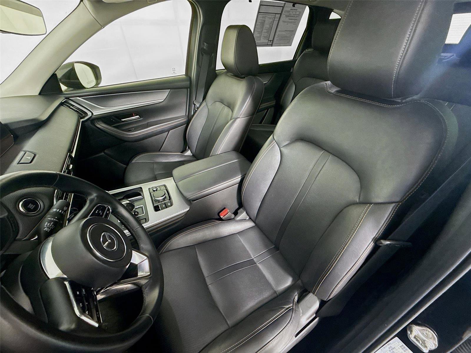 Used 2024 MAZDA CX-90 3.3 Turbo w/ Preferred Plus AWD/4WD image 2
