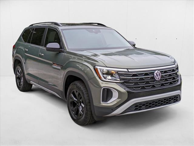 New 2026 Volkswagen Atlas Peak Edition image 9