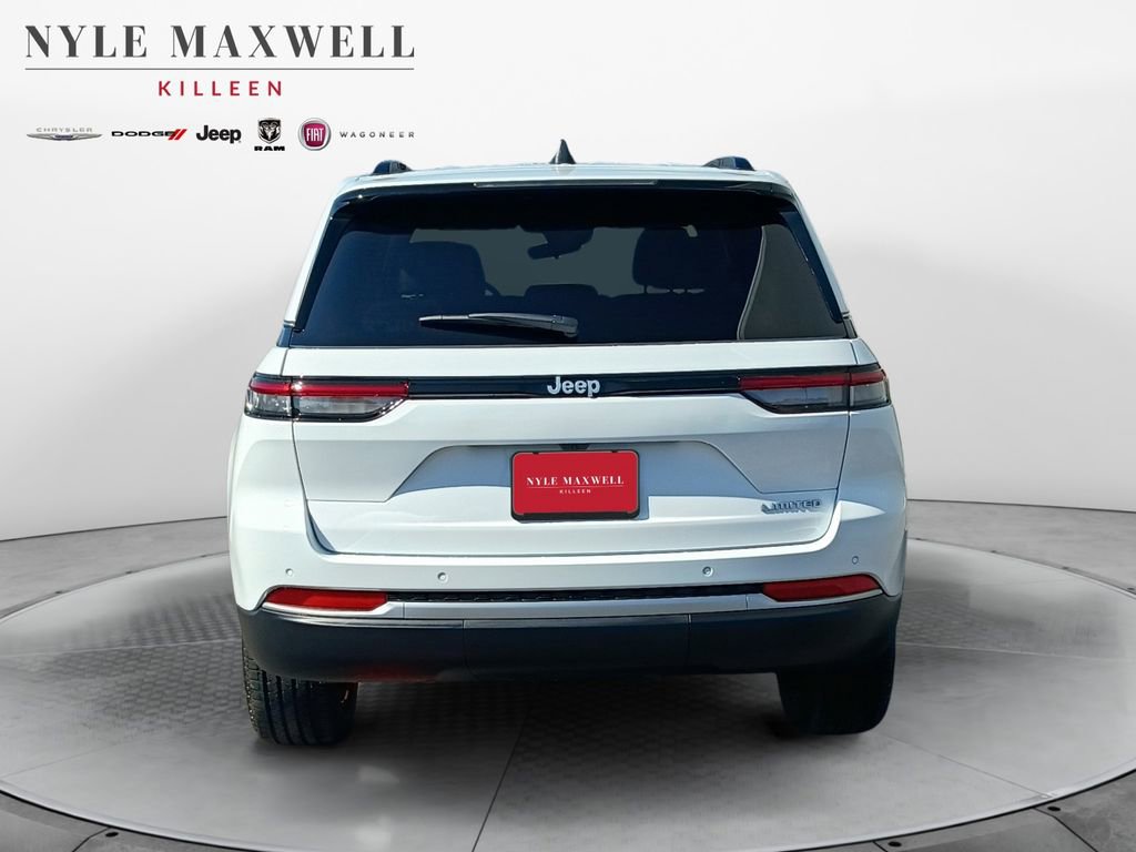 New 2026 Jeep Grand Cherokee Limited RWD image 15