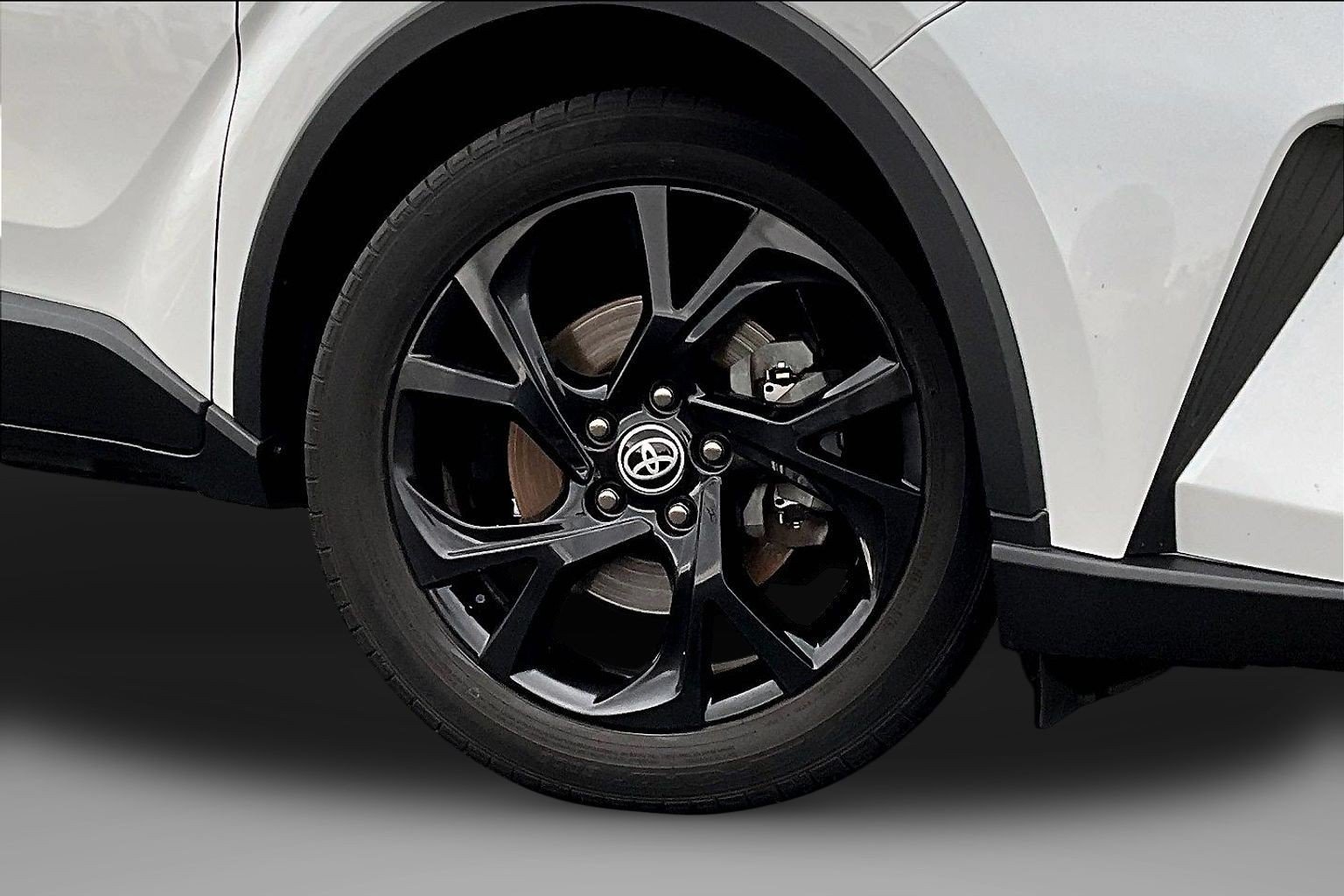 Used 2022 Toyota C-HR Nightshade FWD image 8