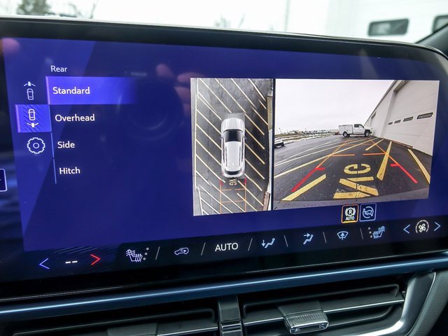 New 2026 Chevrolet Equinox EV LT image 23