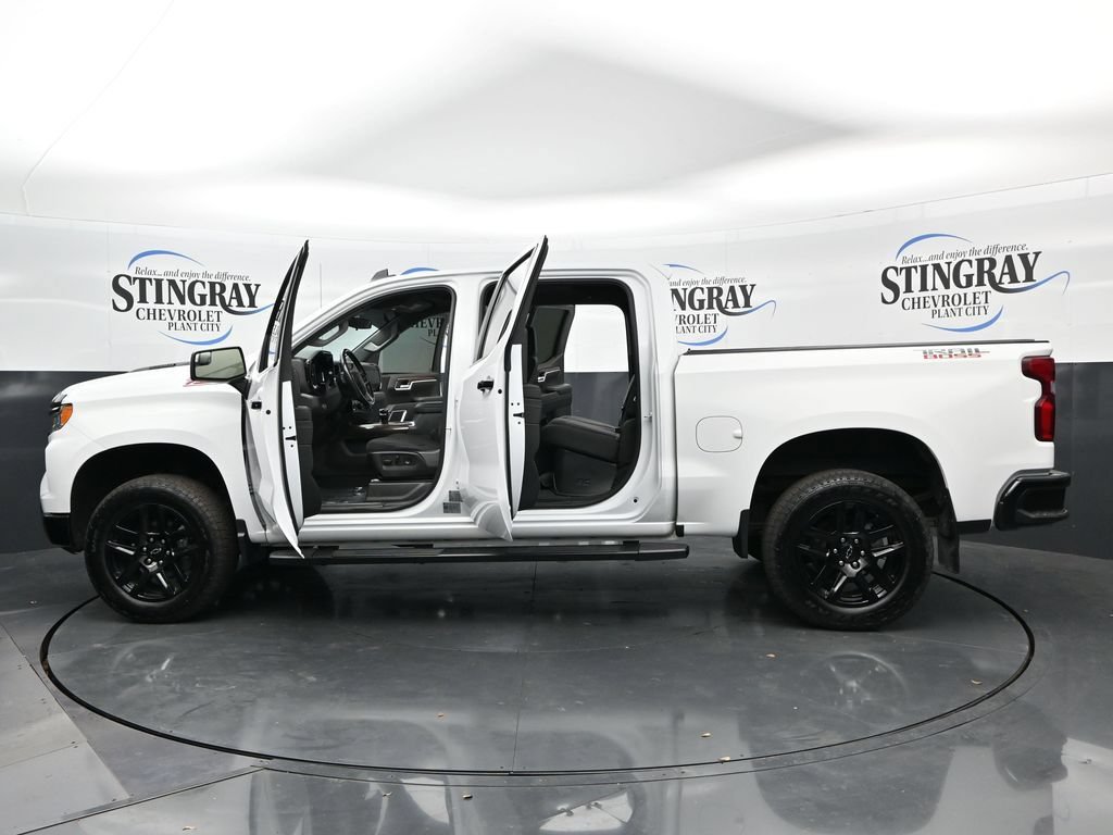 Used 2022 Chevrolet Silverado 1500 LT Trail Boss w/ LPO, Dark Essentials Package AWD/4WD image 37