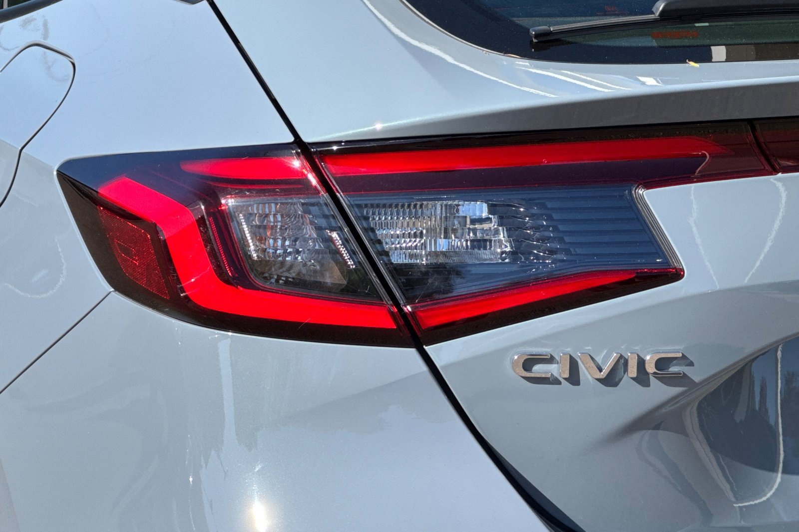 Certified 2024 Honda Civic Sport Touring image 29