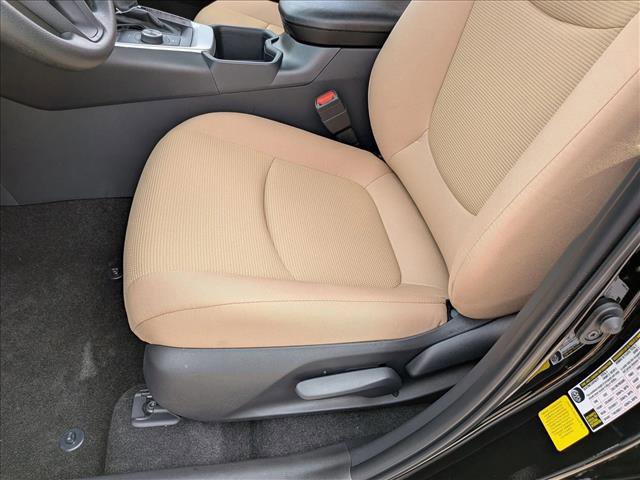 New 2025 Toyota RAV4 LE image 4