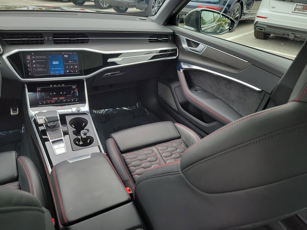 Used 2024 Audi RS 6 performance image 24