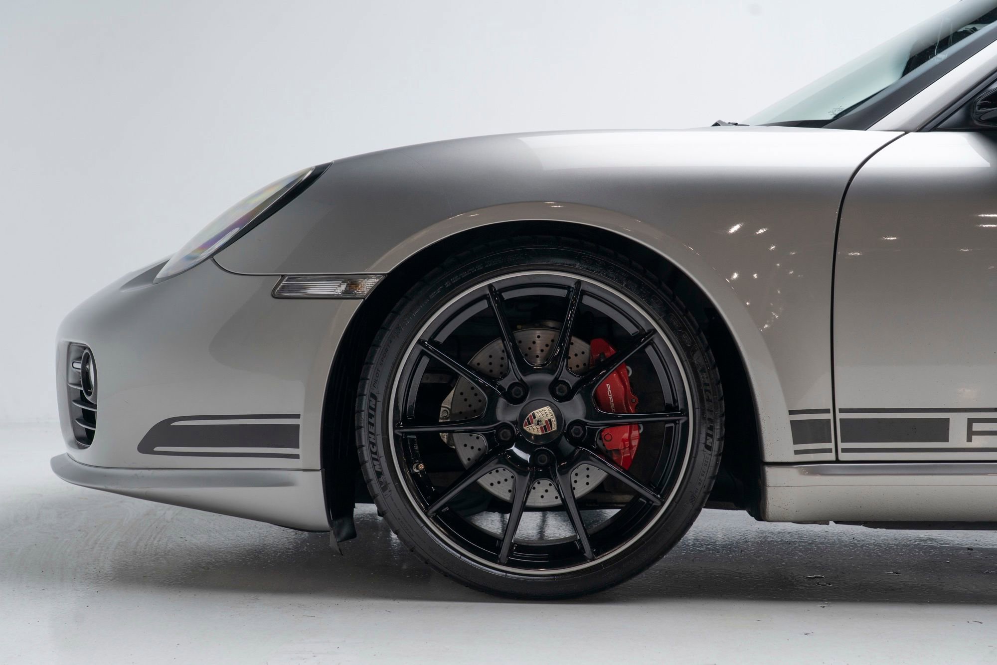 Used 2012 Porsche Cayman R image 49