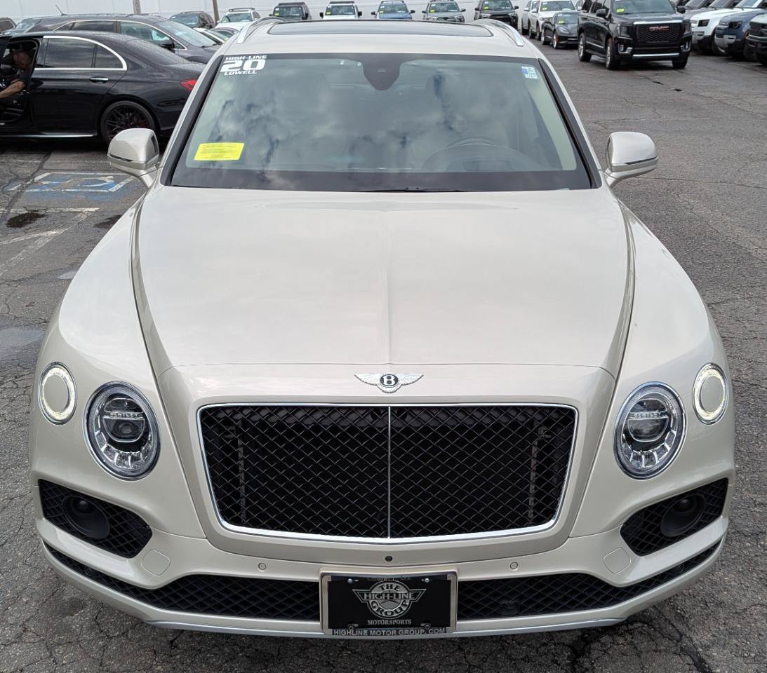 Used 2020 Bentley Bentayga AWD/4WD image 3