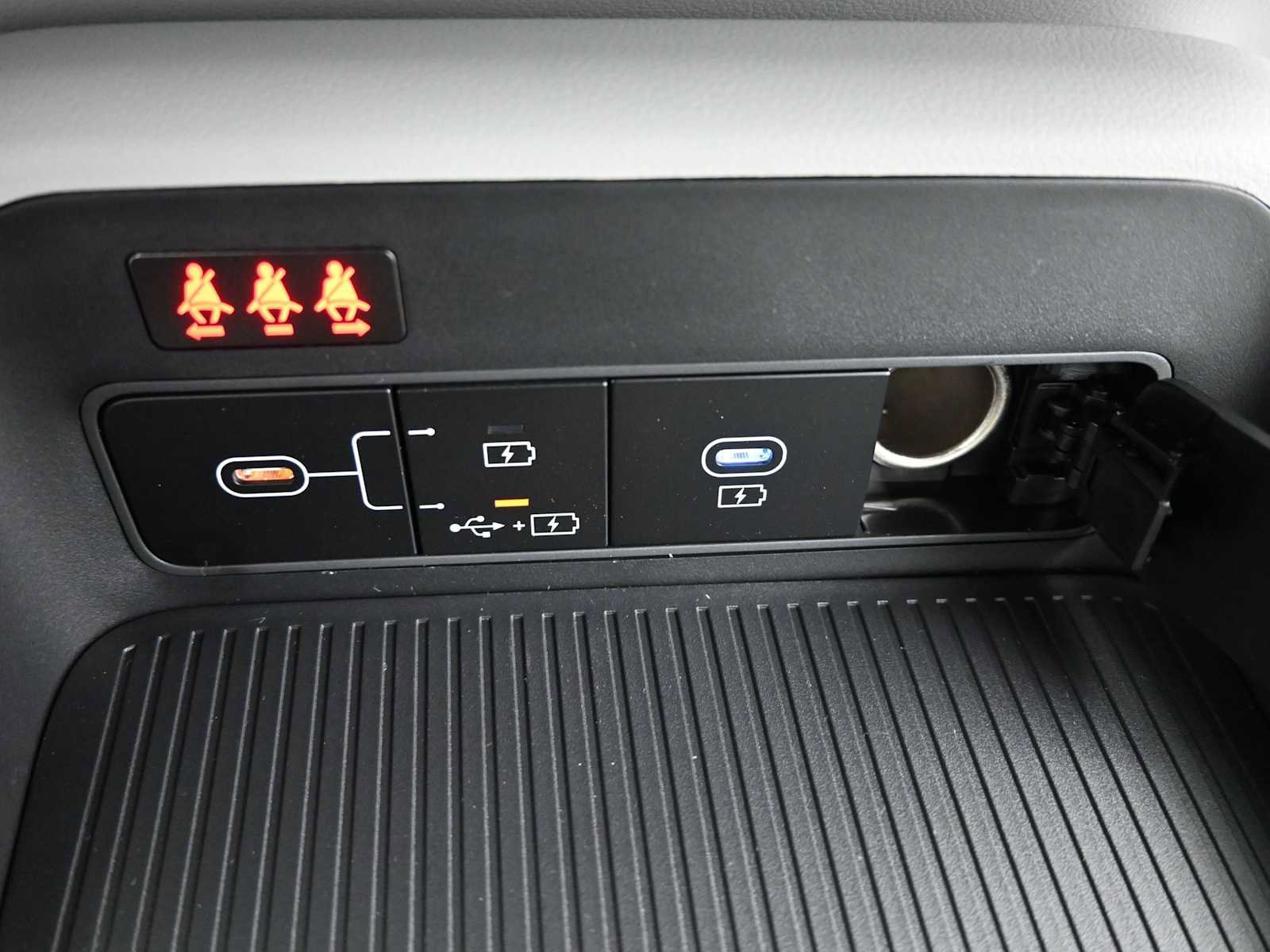 New 2026 Hyundai Kona SE image 20