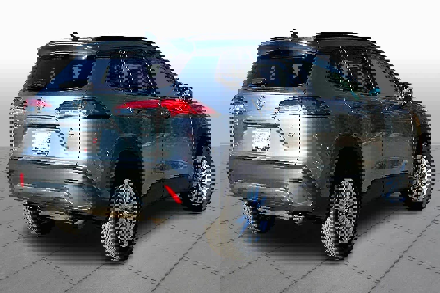 Certified 2023 Toyota Corolla Cross LE w/ Moonroof Package image 12