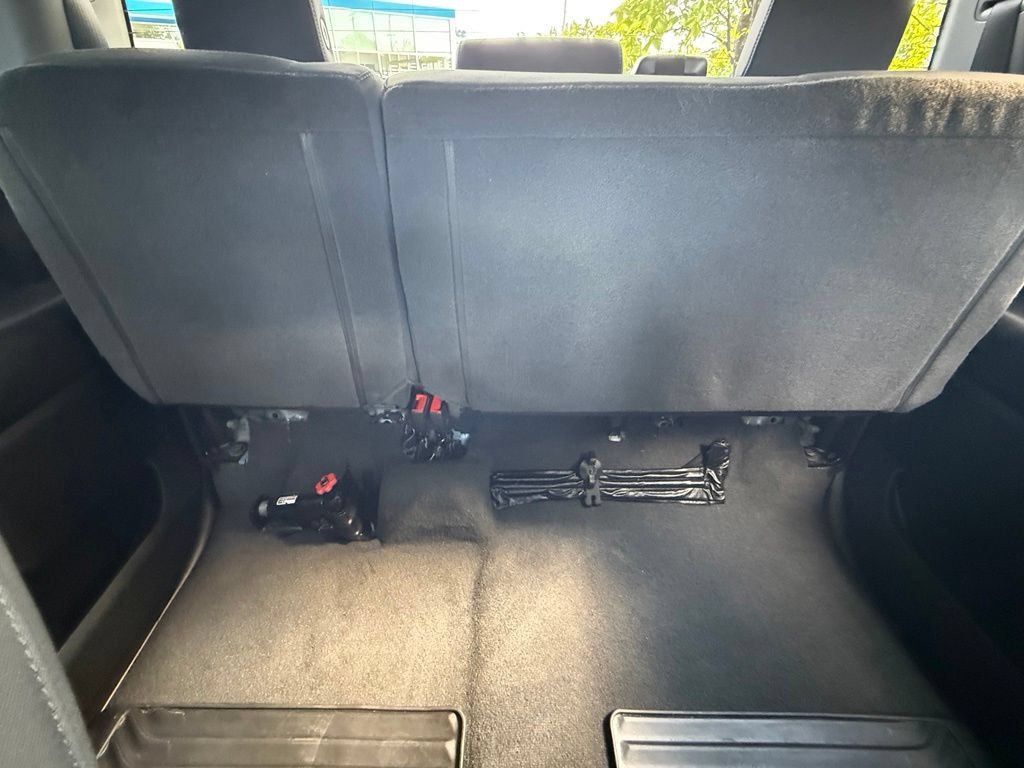 Used 2025 Chevrolet Silverado 2500 Custom w/ Custom Convenience Package AWD/4WD image 33