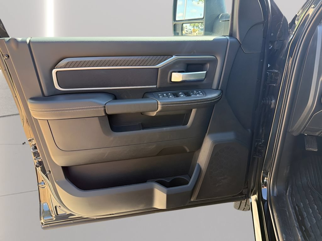 New 2026 RAM 3500 Lone Star AWD/4WD image 19