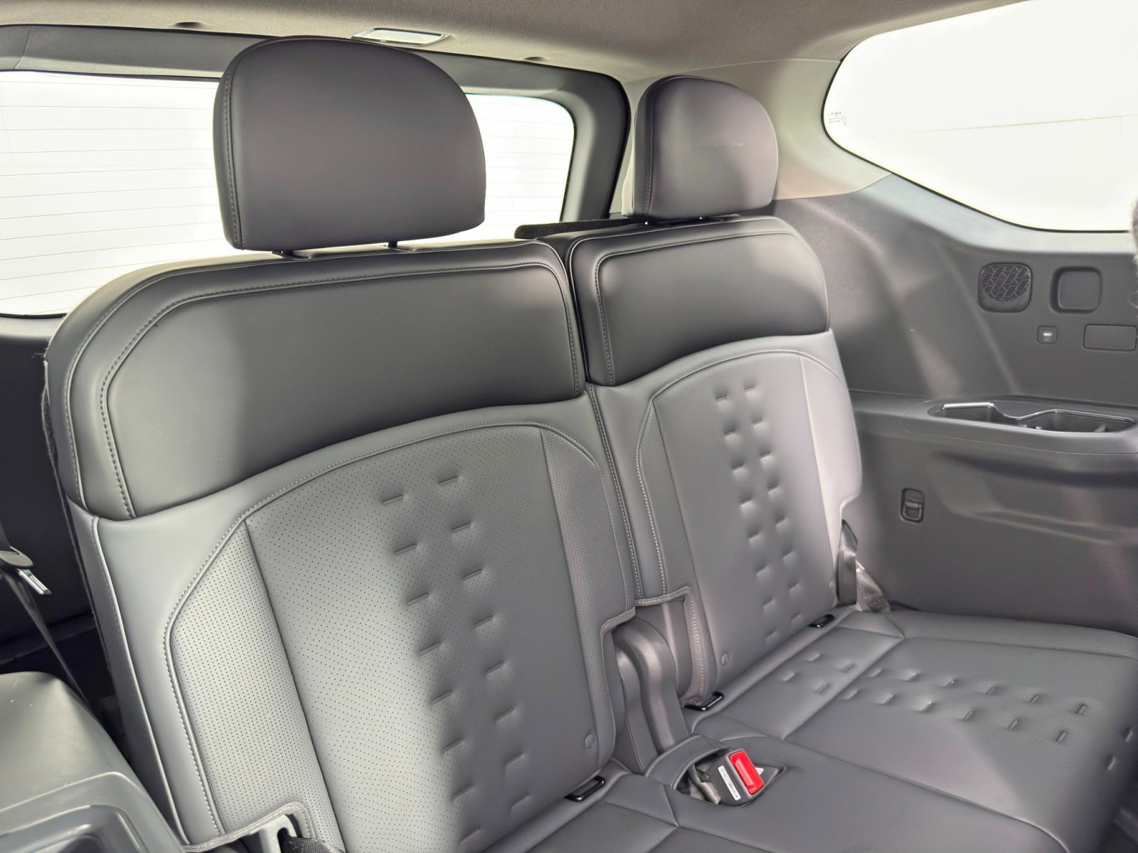 Used 2024 Kia EV9 Wind image 40