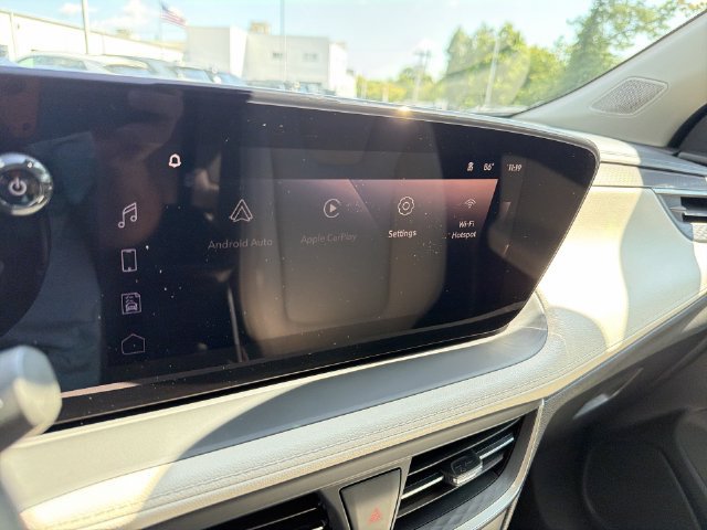 Used 2024 Buick Encore GX Preferred FWD image 13