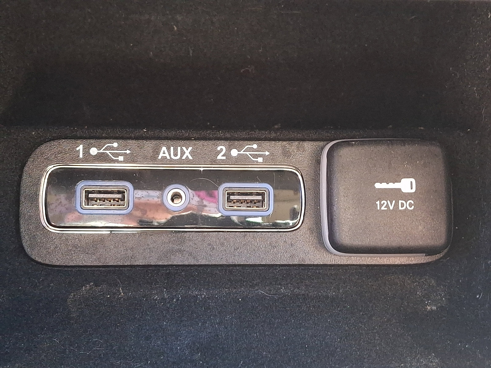 Used 2019 Jeep Grand Cherokee Limited image 25