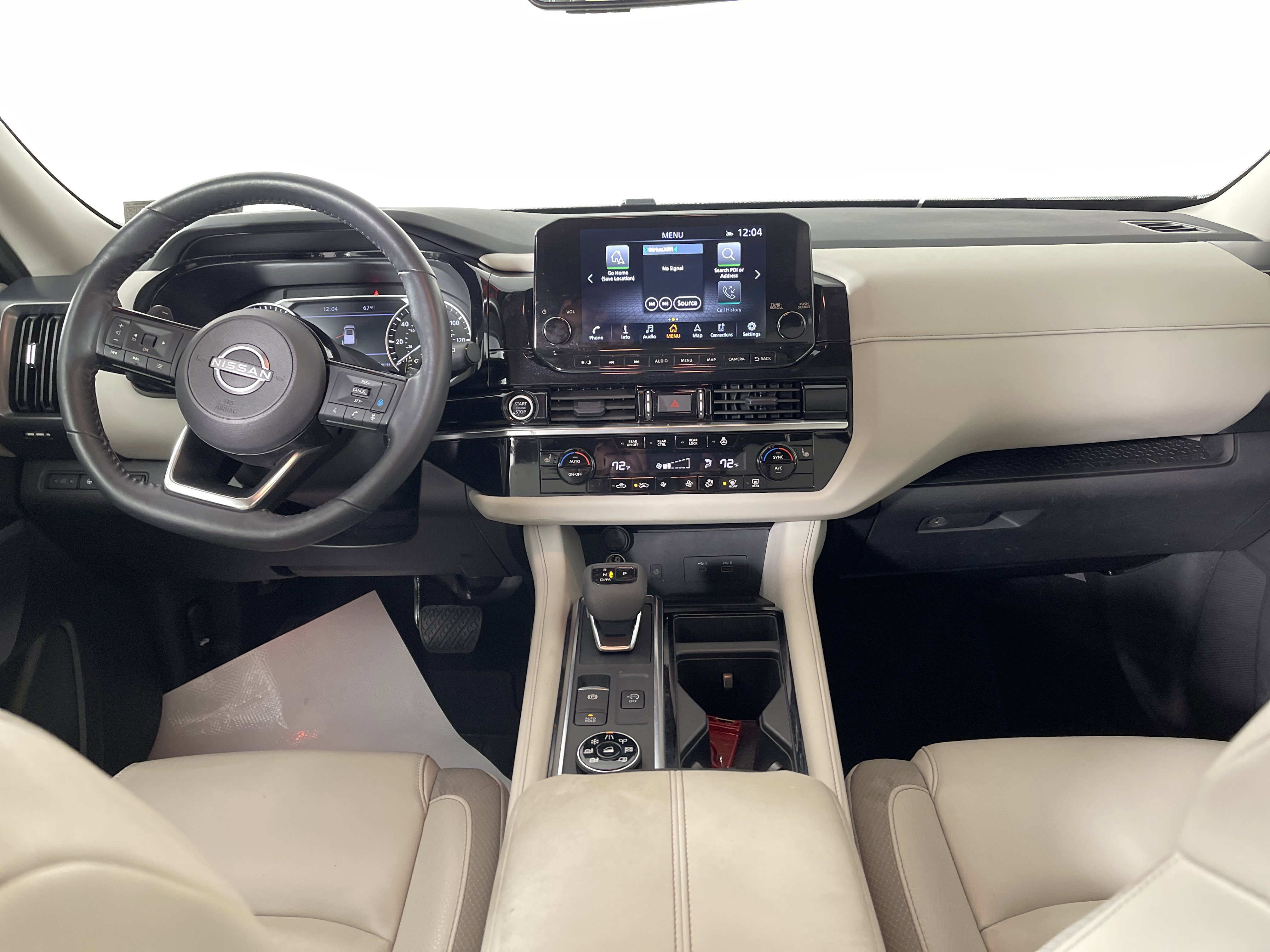 Used 2023 Nissan Pathfinder SL image 15
