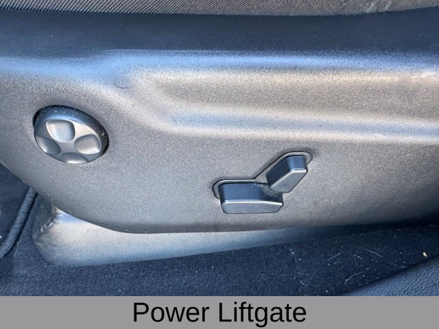 Certified 2019 Jeep Grand Cherokee Overland AWD/4WD image 18