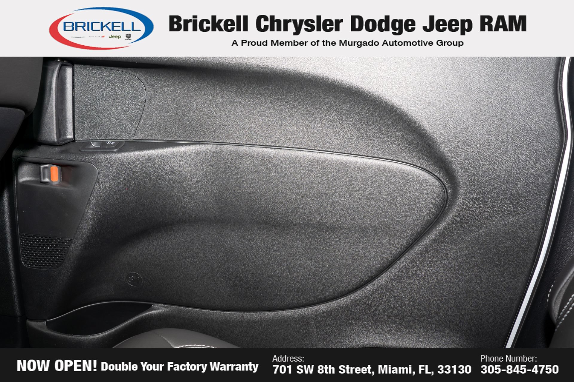 New 2027 Chrysler Pacifica Select FWD image 14