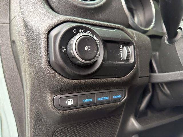 Certified 2023 Jeep Wrangler Unlimited Sahara AWD/4WD image 22