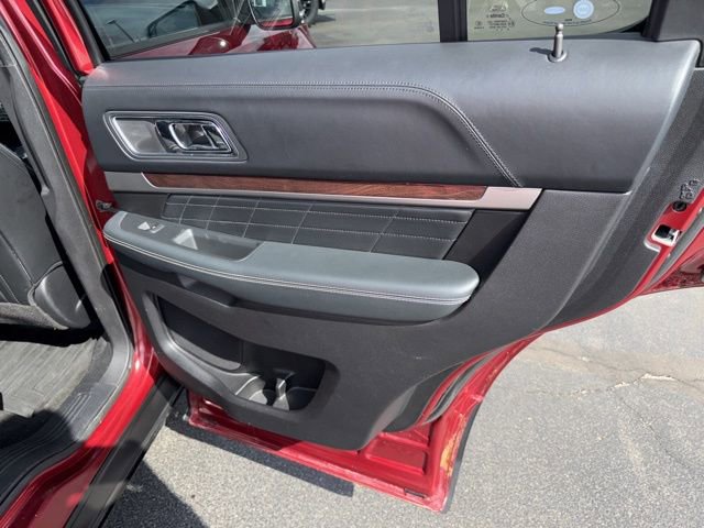 Used 2017 Ford Explorer Platinum AWD/4WD image 12