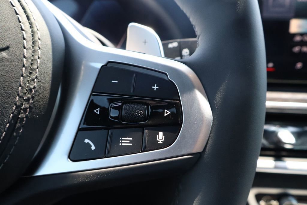 New 2026 BMW X5 xDrive50e image 41