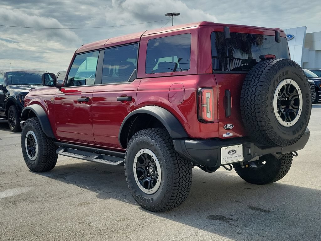 New 2026 Ford Bronco Badlands w/ Sasquatch Package AWD/4WD image 3