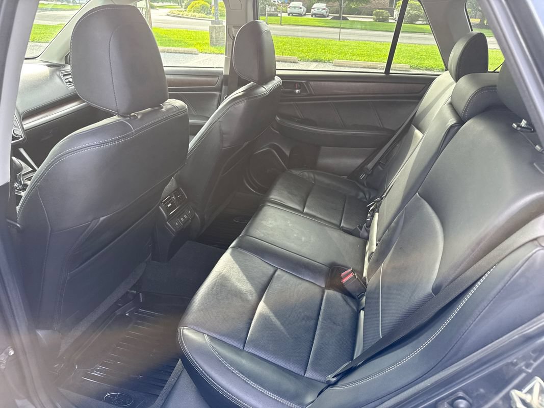 Used 2019 Subaru Outback 2.5i Limited w/ Protection Package #1 AWD/4WD image 11