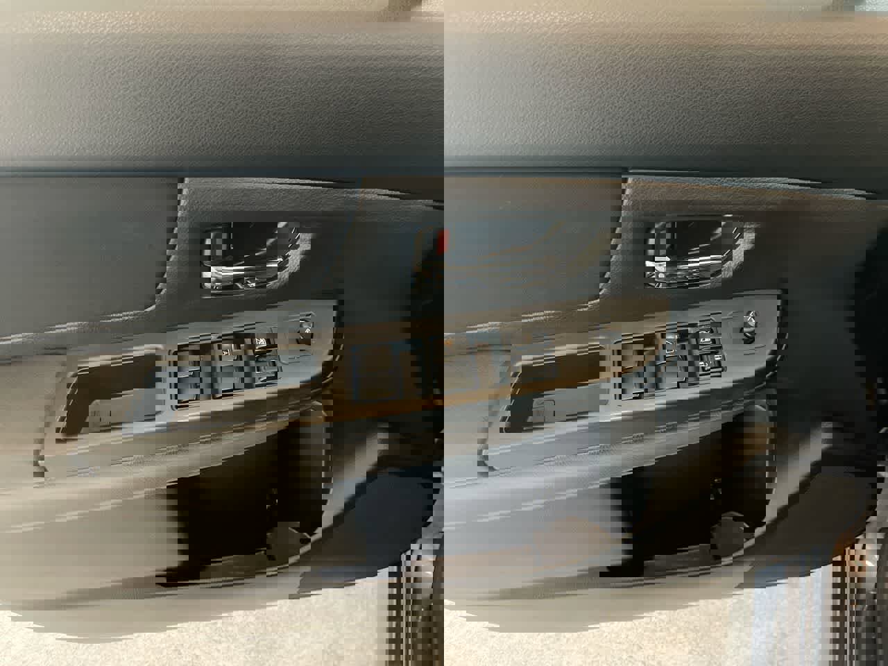 Used 2014 Subaru Crosstrek 2.0i Premium w/ Moonroof Package image 13