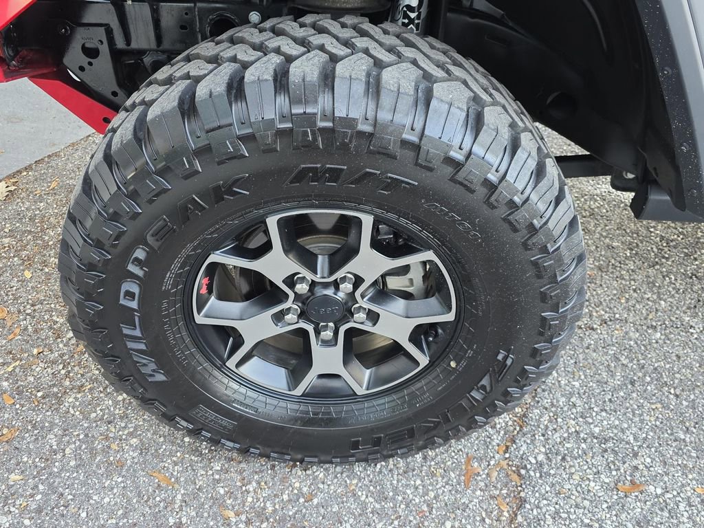Used 2018 Jeep Wrangler Unlimited Rubicon AWD/4WD image 38