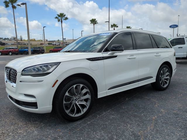 Used 2023 Lincoln Aviator Grand Touring AWD/4WD image 9